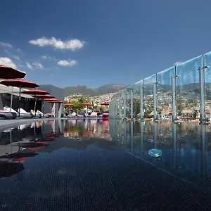 https://the-vine-hotel.madeira-islandshotels.com