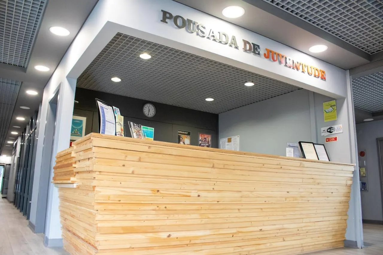 Hostel Hi Parque Das Nacoes - Pousada De Juventude Lisbon